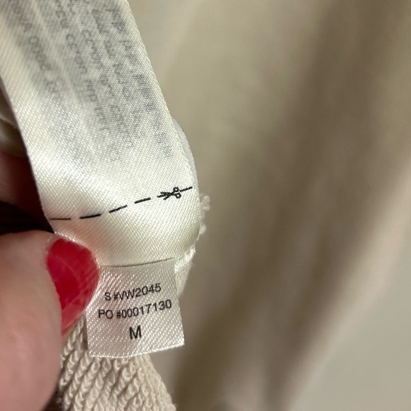 ⭐️Vuori Womens Sedona Cardigan ⭐️ - Picture 5 of 6